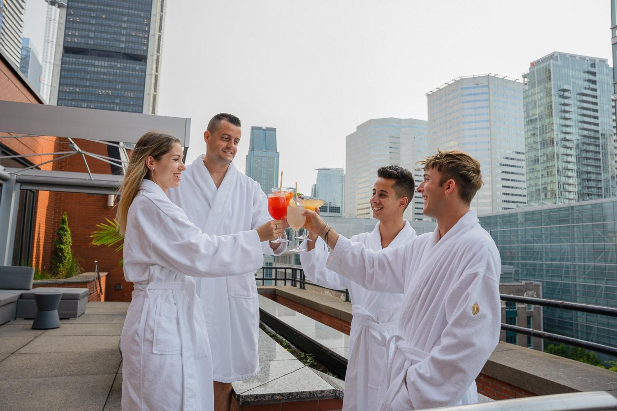 Intercontinental Montreal By Ihg Hotel Exterior photo